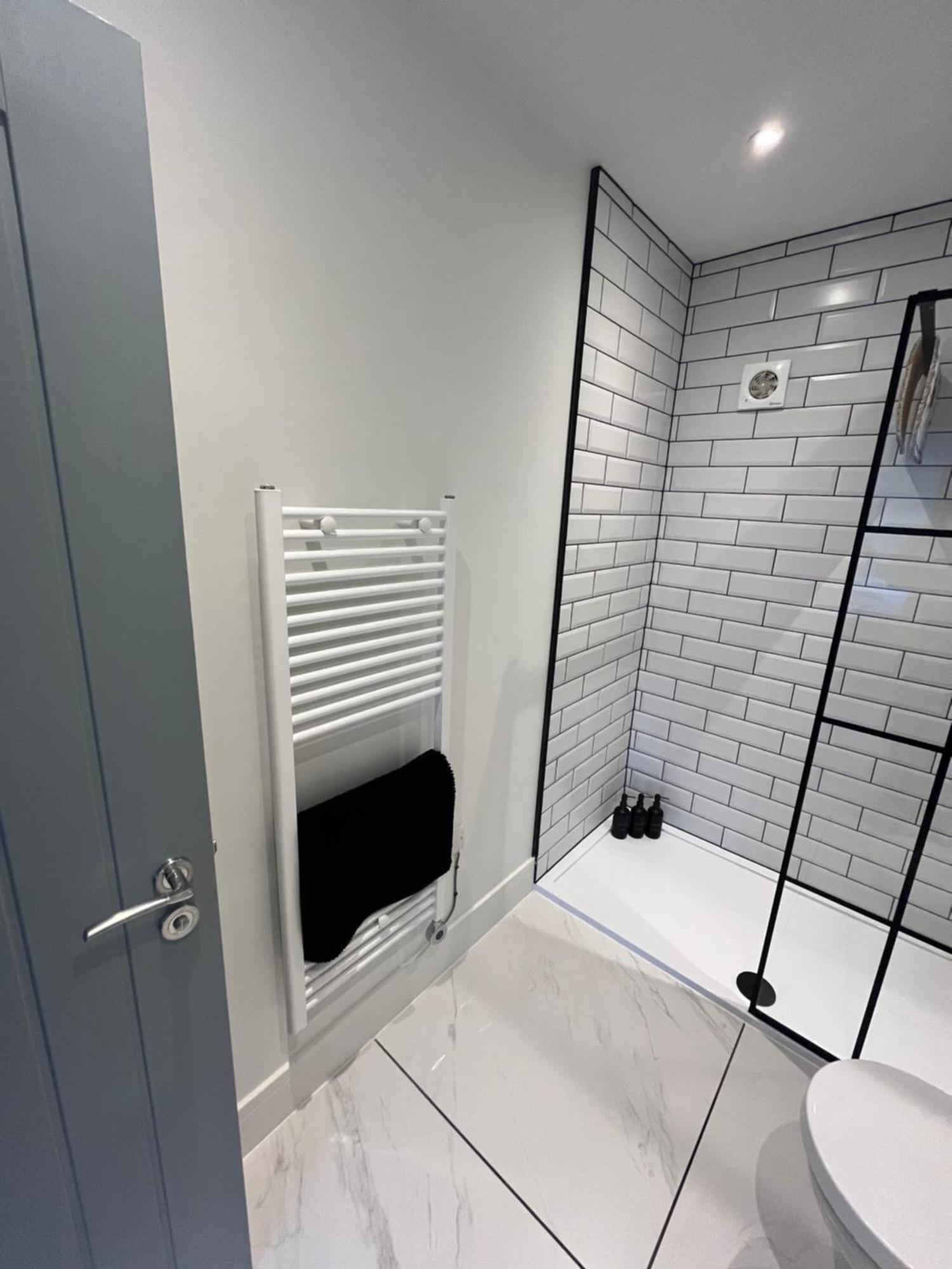 Entire Property In Downham Market, Serviced Accomodation Apartment Екстериор снимка